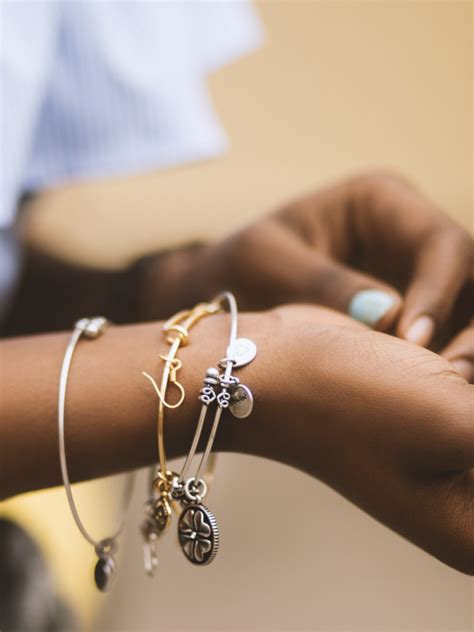 affordable jewelry that doesn't tarnish.